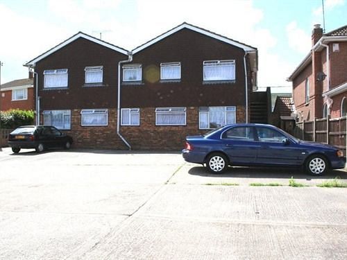 Endeavour Hotel Hadleigh  Exterior photo